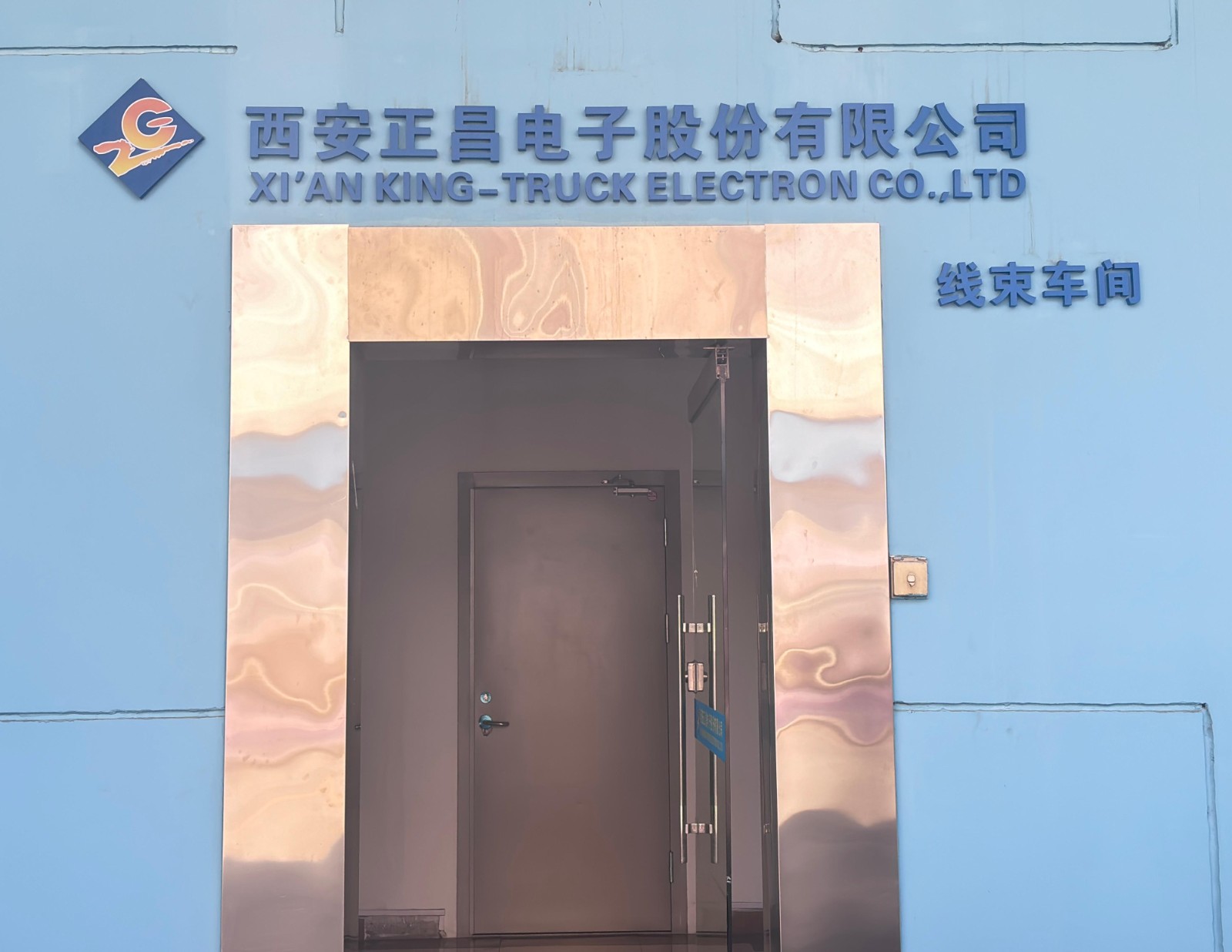 271740639356585553.jpg 4.jpg